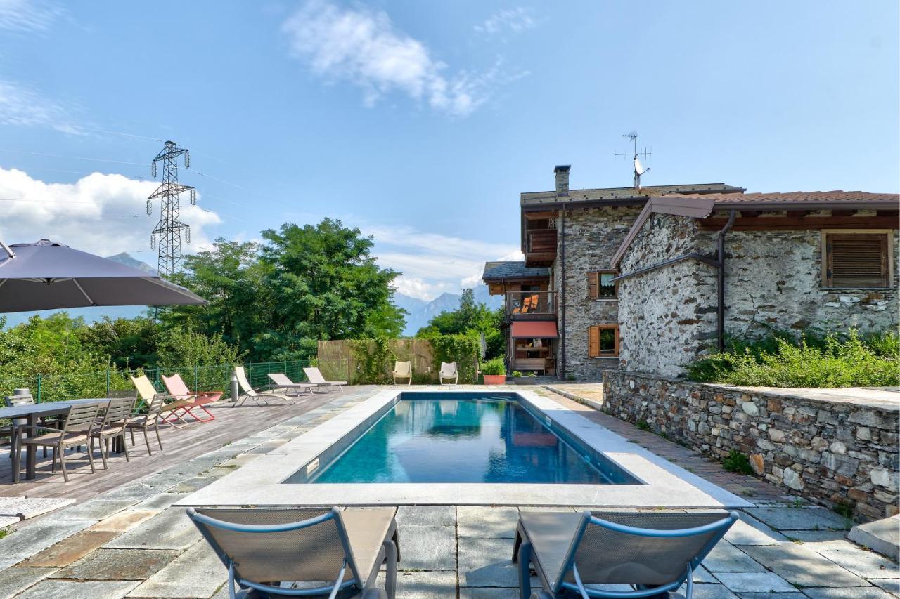 Chalet Con Piscina E Vista Panoramica Colico Dış mekan fotoğraf