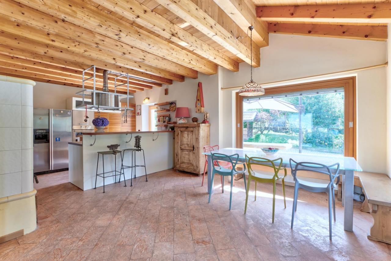 Chalet Con Piscina E Vista Panoramica Colico Dış mekan fotoğraf