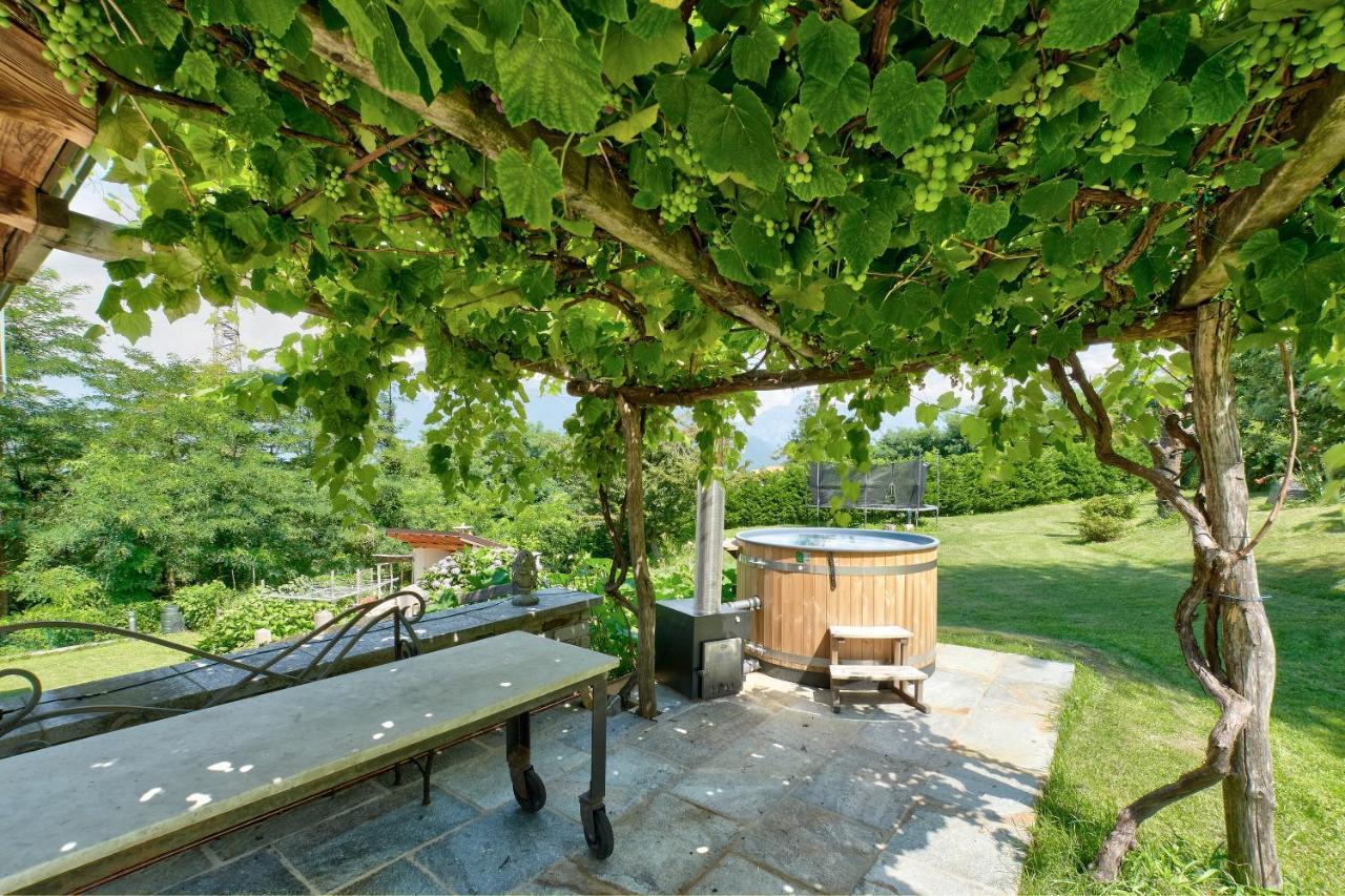 Chalet Con Piscina E Vista Panoramica Colico Dış mekan fotoğraf